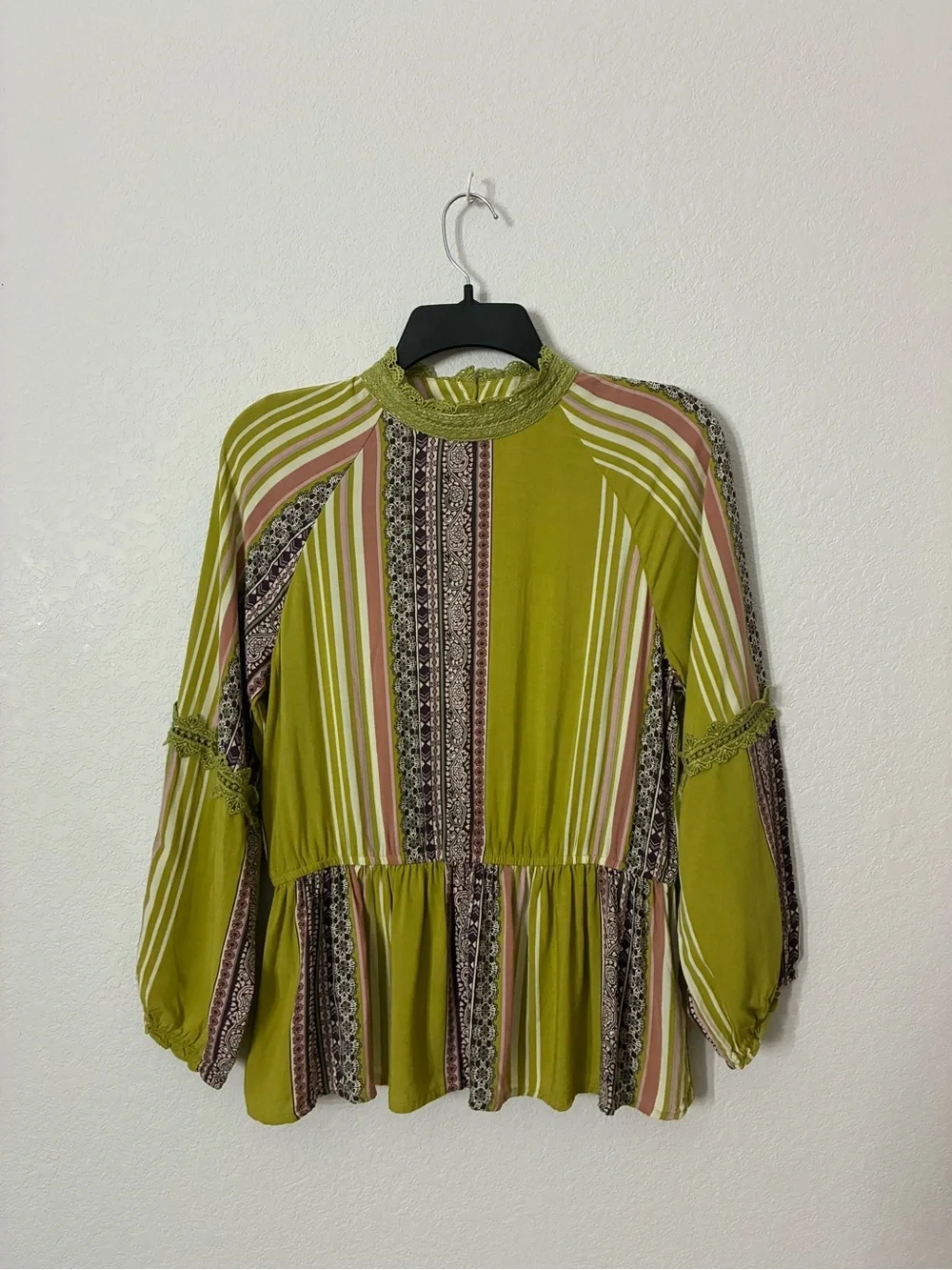 Mystree Boho Peplum Blouse Small Olive Green Striped Lace Trim Rayon Cottagecore